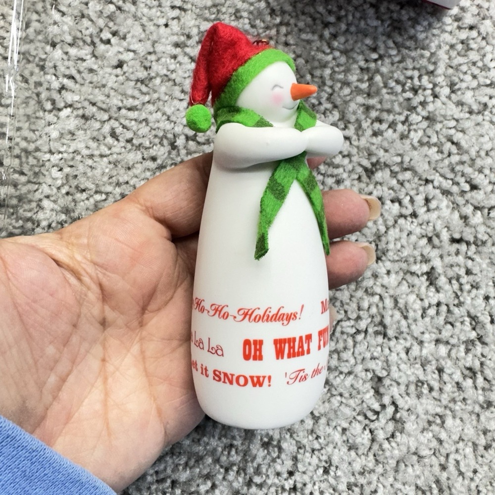 Hallmark Keepsake Ornament 2014 Merry Wishes Snowman Limited Edition Green Scarf